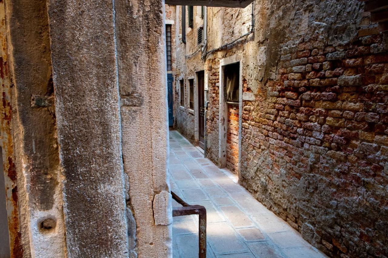 Apartment Calle della Madonna Ramo Bao
