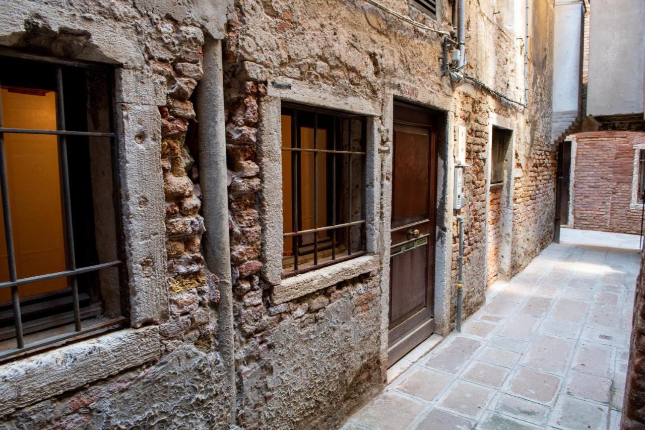Apartment Calle della Madonna Ramo Bao