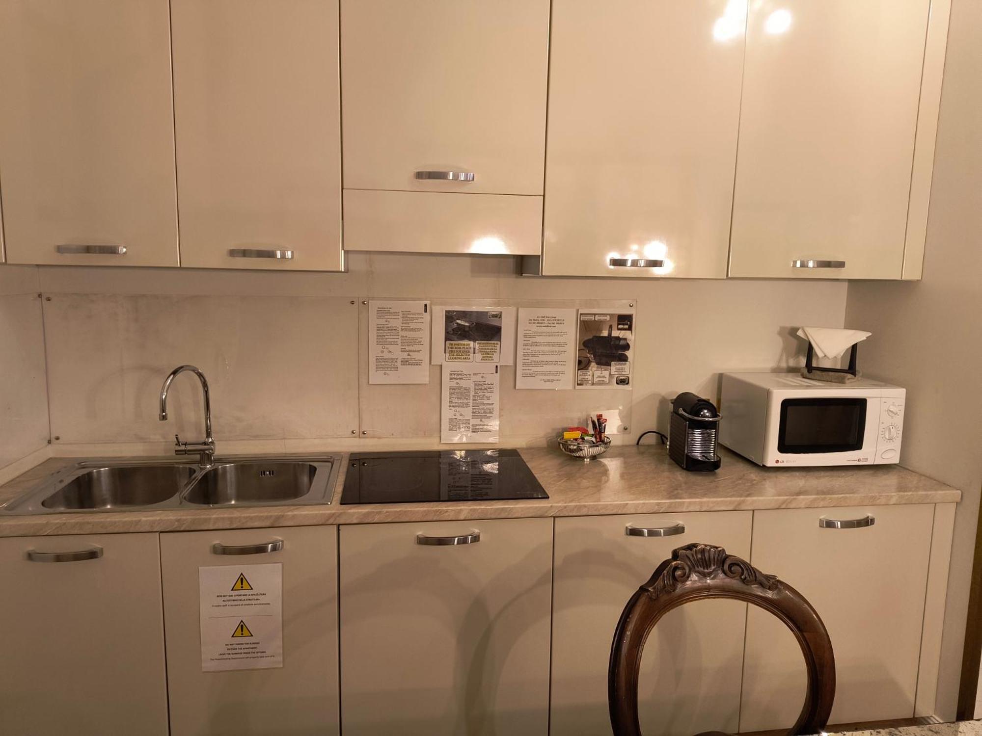 Deluxe Apartment