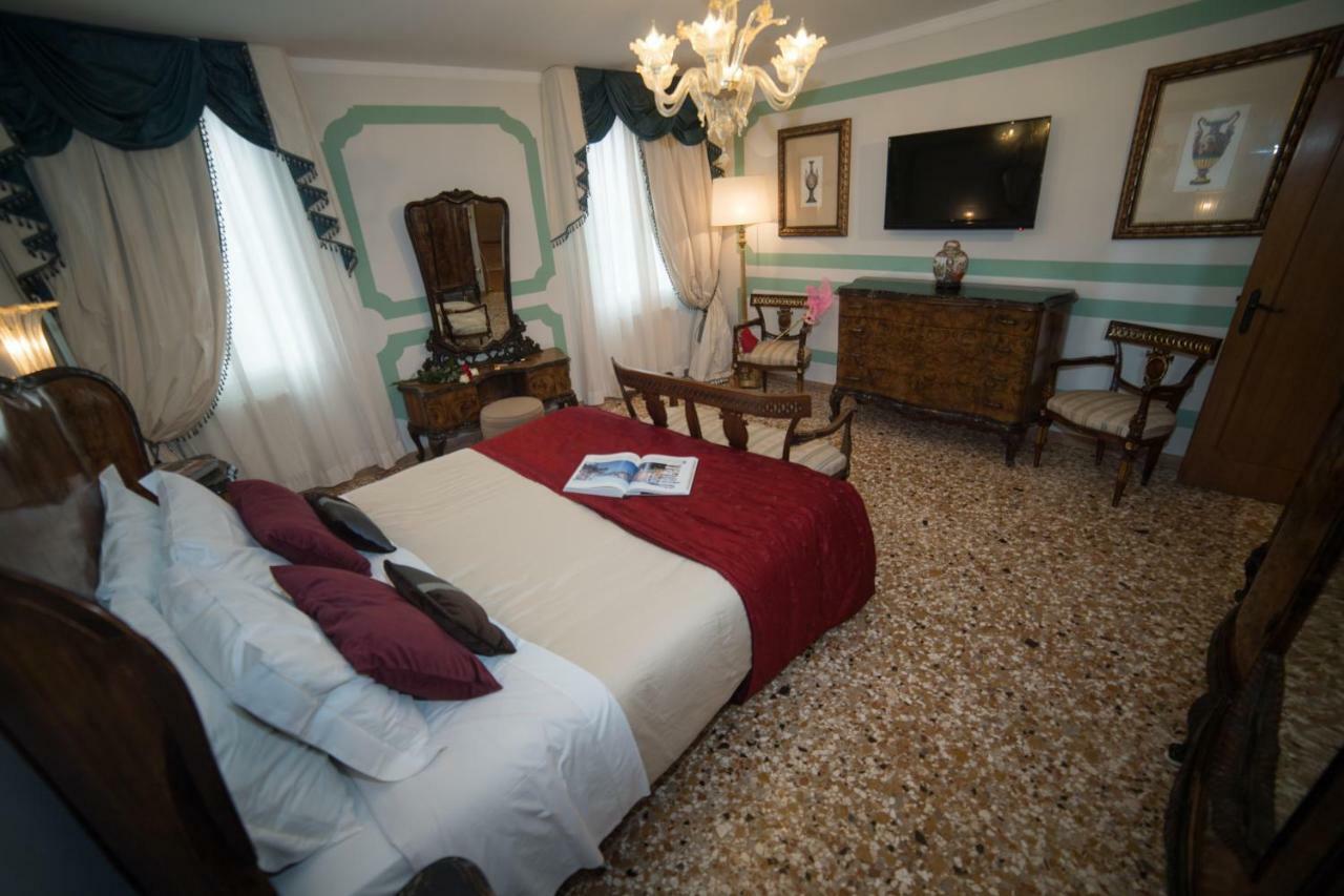 Apartment Calle della Madonna Ramo Bao